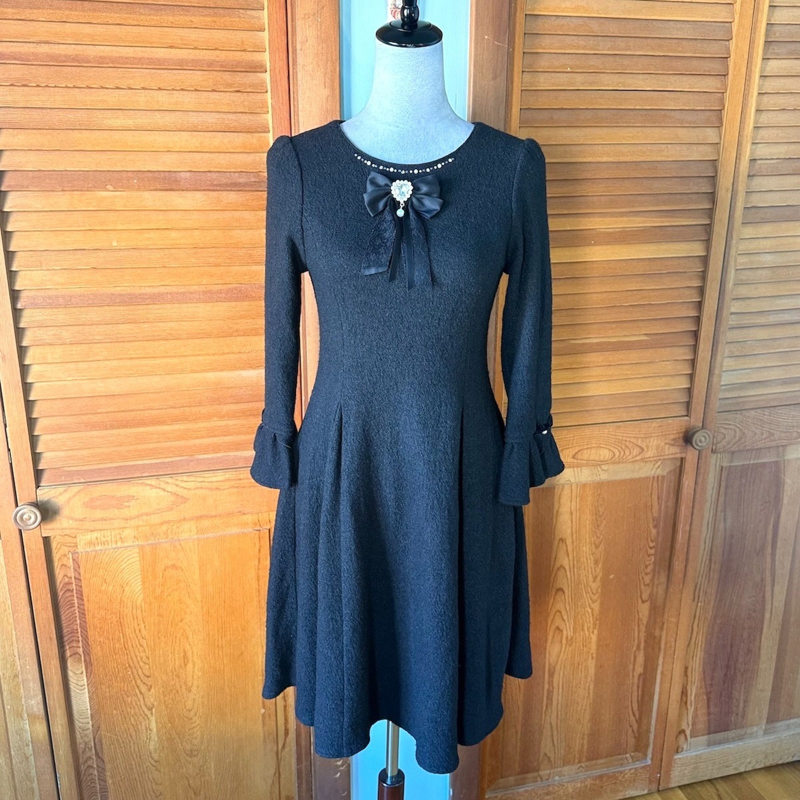 Lodispotto J-Fashion Gyaru Jirai Black Wool Blend Beaded Bow Winter Dress M